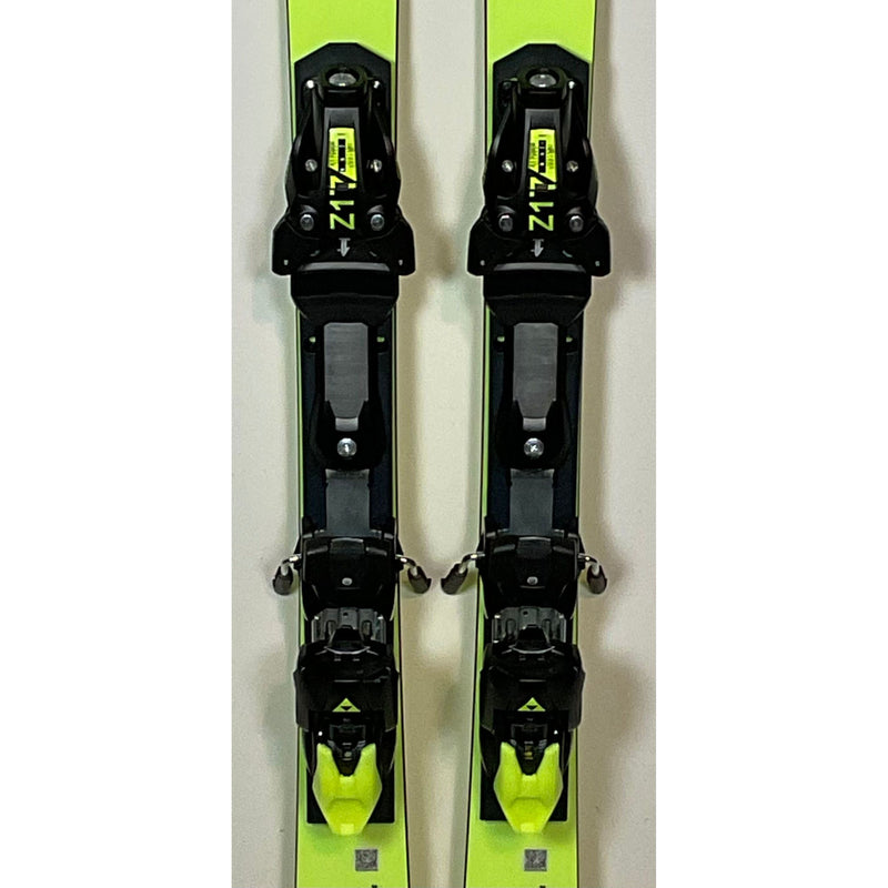 2025 Fischer RC4 SL 150cm Jr Skis w/ Z17 Bindings