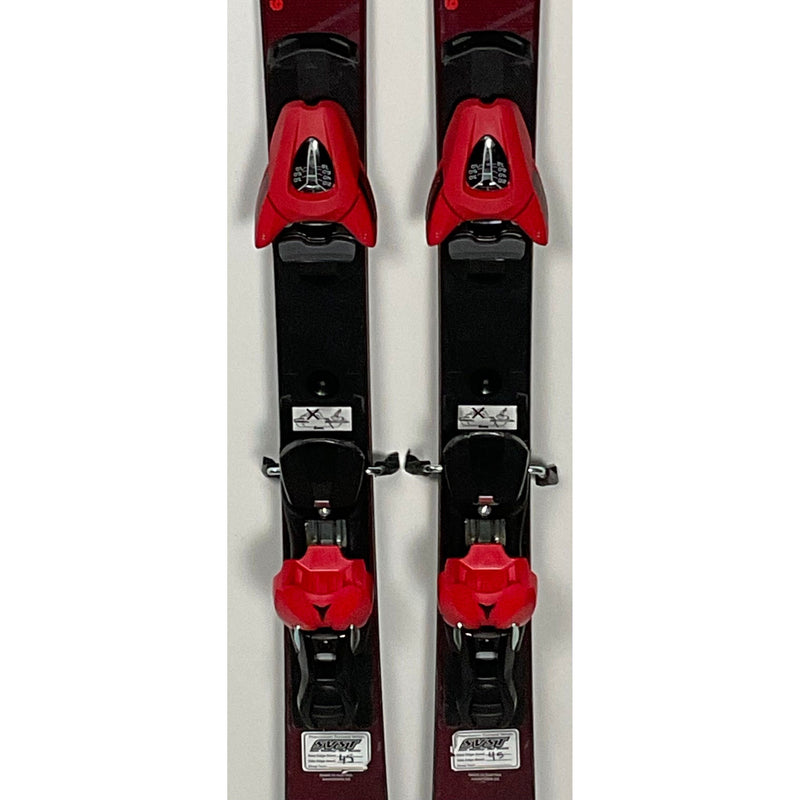 2025 Atomic Redster S9 SL 138cm Jr Skis w/ Atomic 7 Bindings