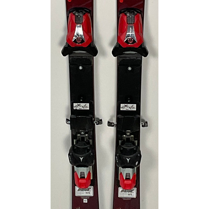 2025 Atomic Redster S9 SL 138cm Jr Skis w/ Icon 10 Bindings