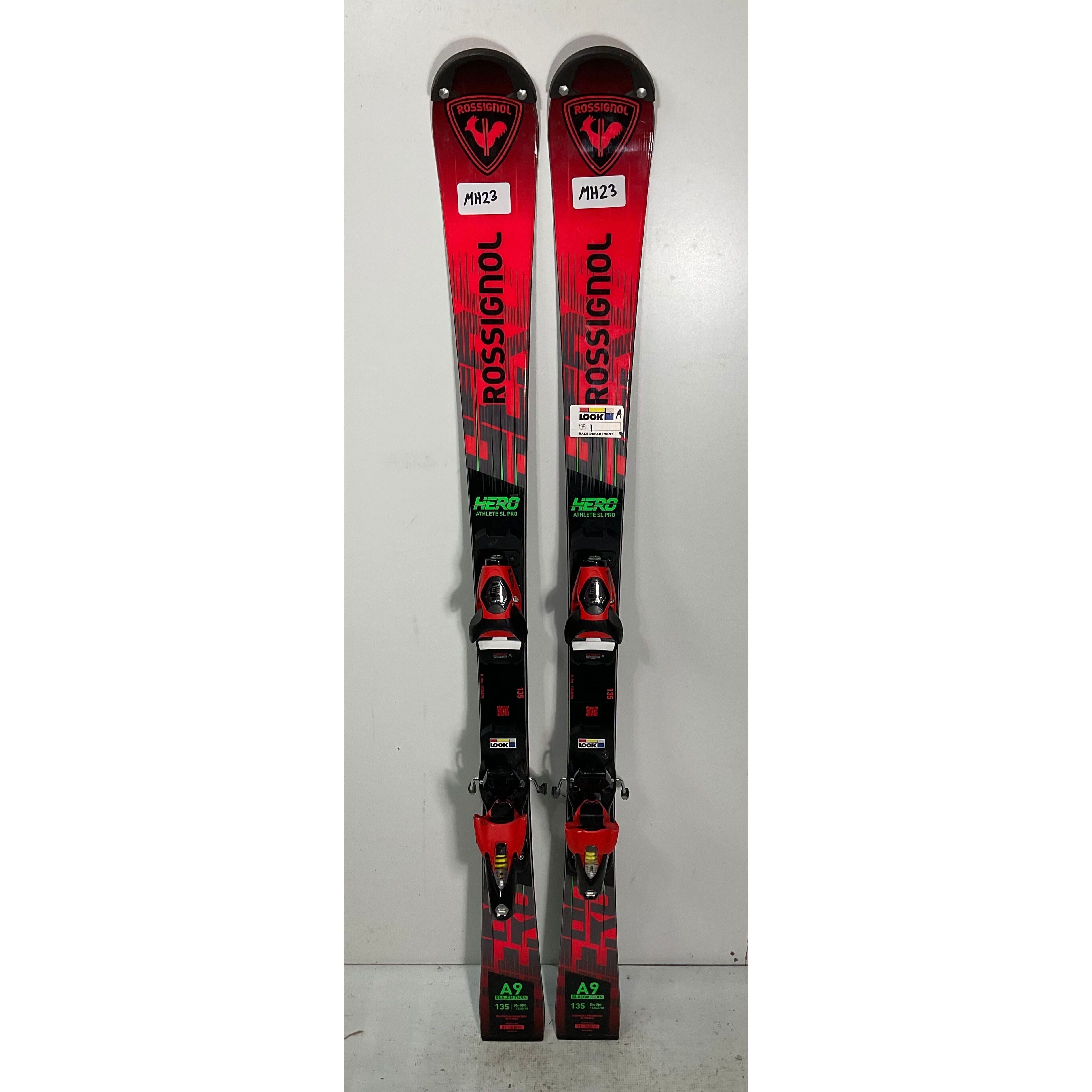d9f2cc31-a2f1-45c3-be41- d9f2cc31-a2f1-45c3-be41-