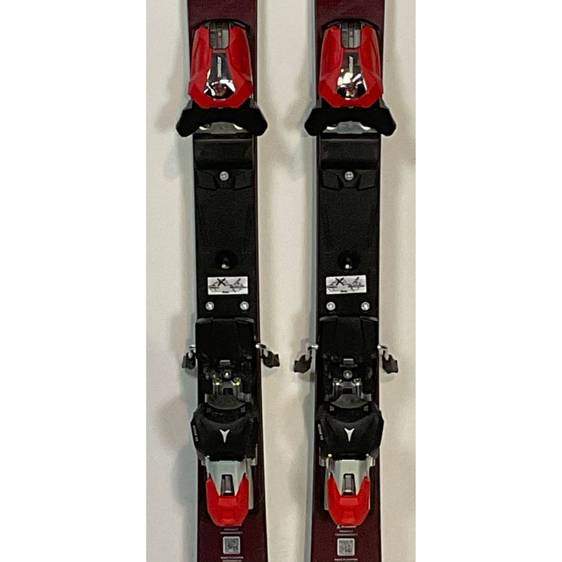 2025 Atomic Redster S9 SL 145cm Jr Skis w/ Icon 12 Bindings